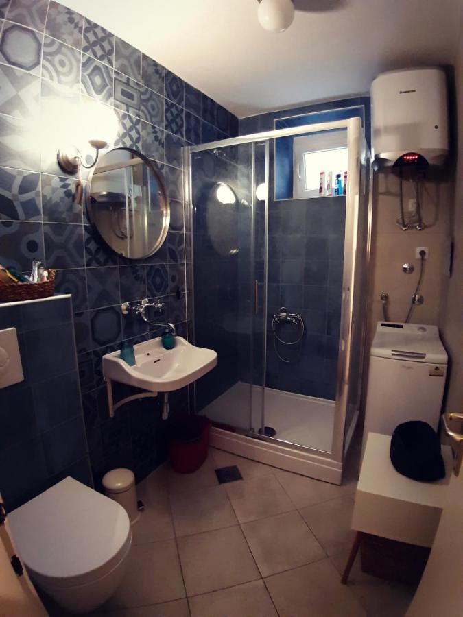 Liza'S Downtown Apartment Hvar Town Buitenkant foto