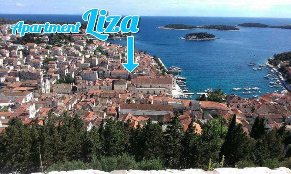 Liza'S Downtown Apartment Hvar Town Buitenkant foto